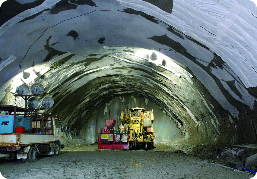倉敷基地作業トンネル等工事